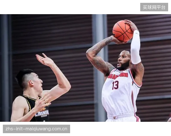 主帅哈桑的临场调度趋于保守,换人时机的把握或成世界杯关键战的胜负手。 主帅哈桑的临场调度趋于保守,换人时机的把握或成世界杯关键战的胜负手。